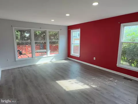Living - 9348 Creekview Dr, Laurel, MD 20708 photo 30 of 37