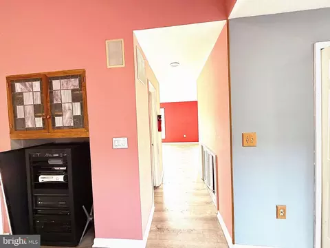 Entry Way - 9348 Creekview Dr, Laurel, MD 20708 photo 4 of 6