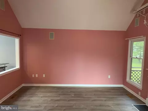 Living - 9348 Creekview Dr, Laurel, MD 20708 photo 27 of 37