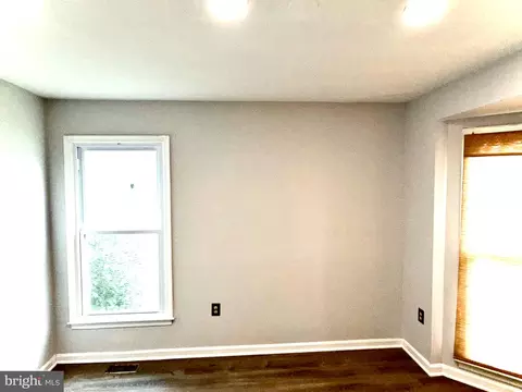 Living - 9348 Creekview Dr, Laurel, MD 20708 photo 3 of 14