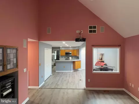 Entry Way - 9348 Creekview Dr, Laurel, MD 20708 photo 7 of 39
