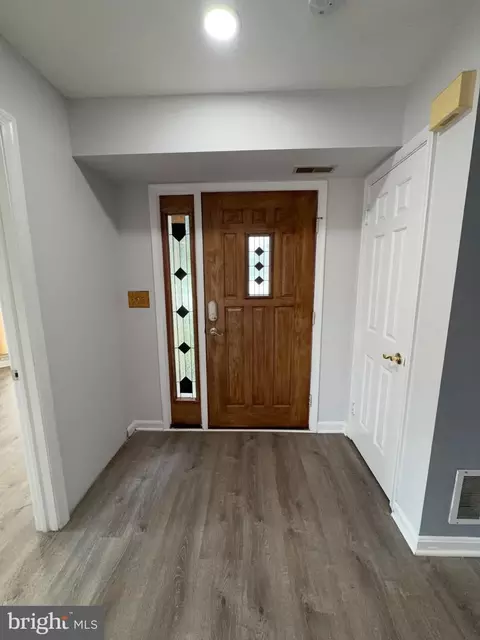 Entry Way - 9348 Creekview Dr, Laurel, MD 20708 photo 38 of 39