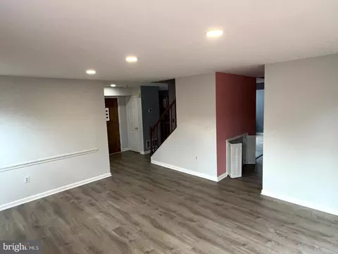 Living - 9348 Creekview Dr, Laurel, MD 20708 photo 15 of 37