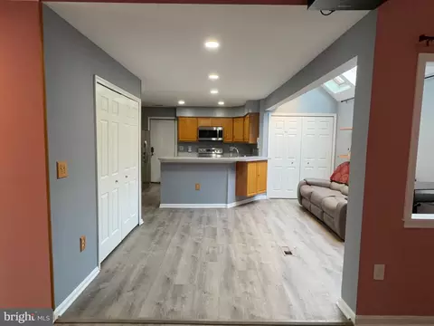 Entry Way - 9348 Creekview Dr, Laurel, MD 20708 photo 8 of 39