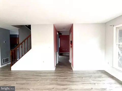 Living - 9348 Creekview Dr, Laurel, MD 20708 photo 18 of 37