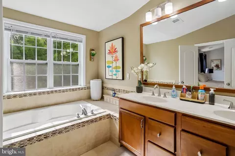 Other - 4028 Ranch Rd, Marlboro, MD 20772 photo 4 of 11