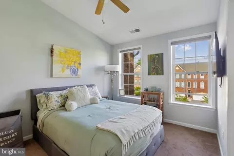 Bedroom - 4028 Ranch Rd, Marlboro, MD 20772 photo 3 of 4