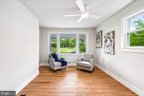 Living - 6904 Friendship Rd, Clinton, MD 20735 photo 1 of 1