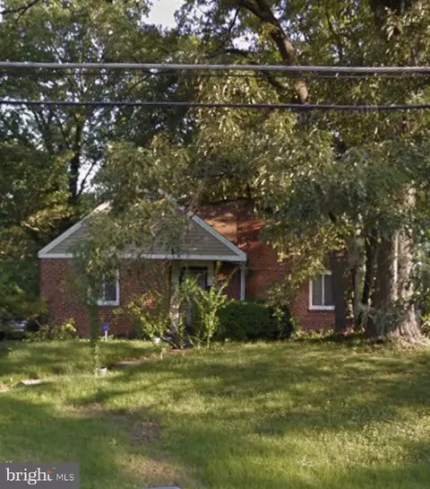 2510 Easton St, Temple Hills, MD 20748