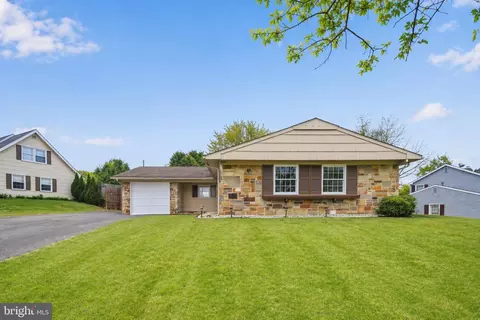 2717 Felter Ln, Bowie, MD 20715