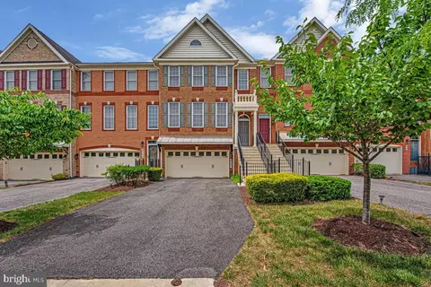 4507 Thoroughbred Dr, Marlboro, MD 20772