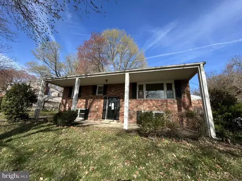 1506 Stirling Ct, Fort Washington, MD 20744