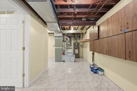 Entry Way - 16105 Kent Rd, Laurel, MD 20707 photo 5 of 5