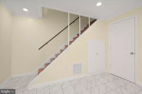 Entry Way - 16105 Kent Rd, Laurel, MD 20707 photo 4 of 5