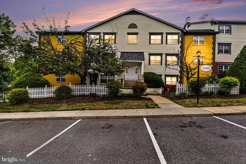 10301 45th Pl #101, Beltsville, MD 20705
