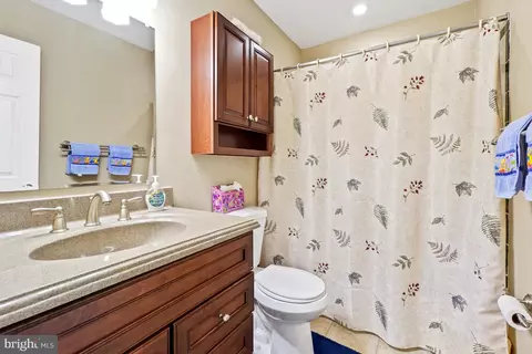Bath - 16011 Jerald Rd, Laurel, MD 20707 photo 3 of 3
