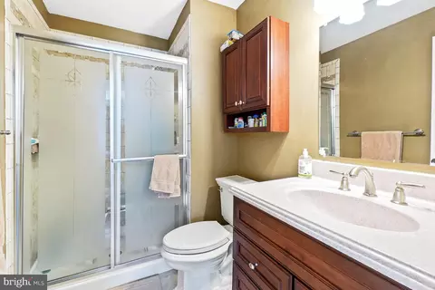 Bath - 16011 Jerald Rd, Laurel, MD 20707 photo 2 of 3