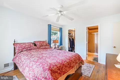Bedroom - 16011 Jerald Rd, Laurel, MD 20707 photo 4 of 9