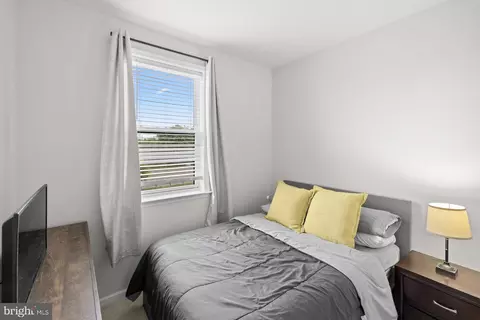 Bedroom - 4833 Vista Glen Ln, Lanham, MD 20706 photo 4 of 7
