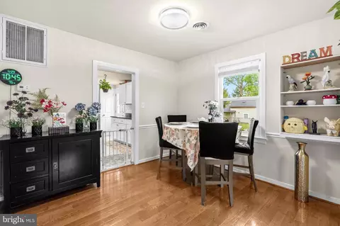 Dining - 2806 Ocala Ave, District Heights, MD 20747 photo 2 of 2