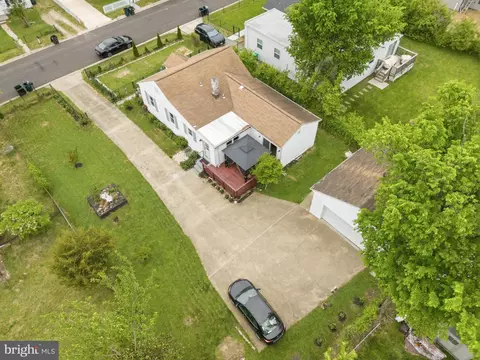 View/Area - 2806 Ocala Ave, District Heights, MD 20747 photo 2 of 2