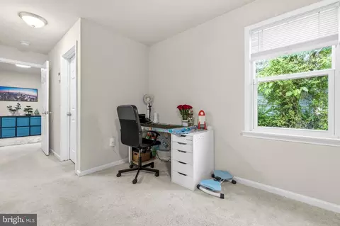 Entry Way - 2806 Ocala Ave, District Heights, MD 20747 photo 2 of 2