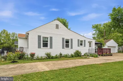 Exterior - 2806 Ocala Ave, District Heights, MD 20747 photo 1 of 3