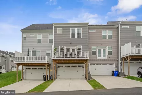 1041 Flester Ln, Laurel, MD 20707