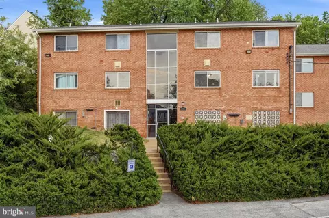 7512 Hawthorne St #3, Landover, MD 20785