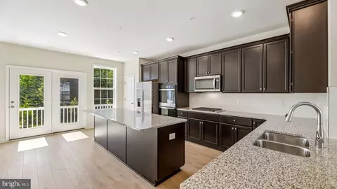 7834 Presidential Pkwy, Marlboro, MD 20774