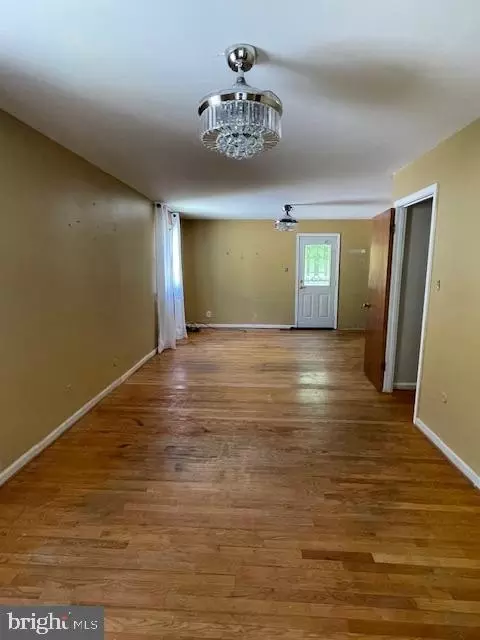 5521 Glen Ave, Lanham, MD 20706 photo 10