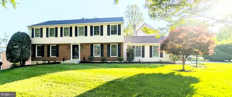 12821 Asbury Dr, Fort Washington, MD 20744