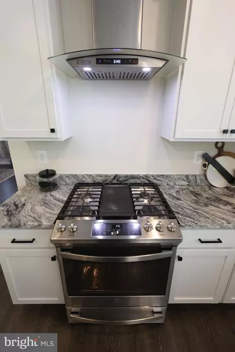 Kitchen - 313 Buccoo Reef Loop, Accokeek, MD 20607 photo 1 of 3
