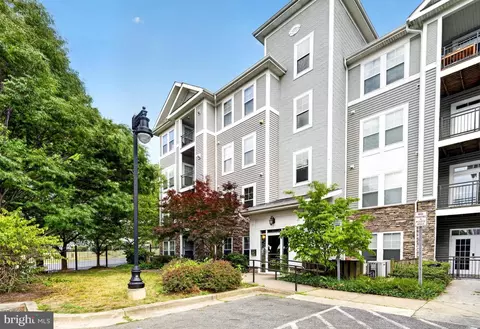 1321 Karen Blvd #103, Capitol Heights, MD 20743