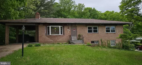 11609 Zareh Dr, Clinton, MD 20735