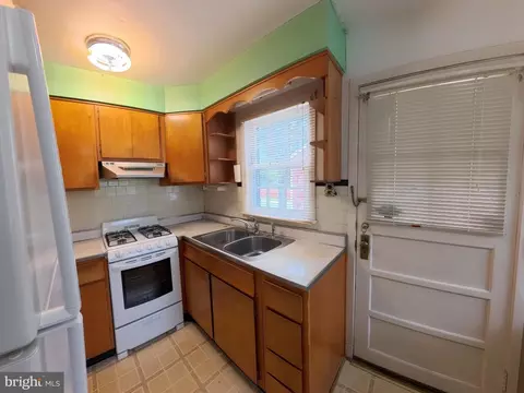 Kitchen - 9428 Washington Blvd, Lanham, MD 20706 photo 2 of 3