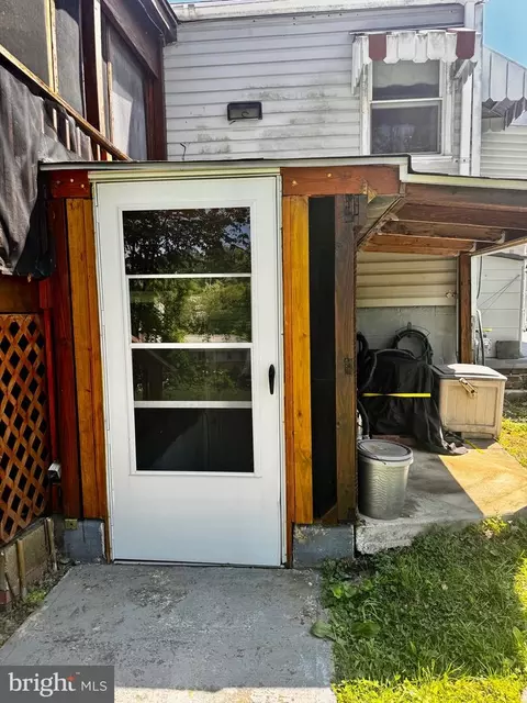 Exterior - 7302 Powhatan St, Lanham, MD 20706 photo 11 of 15