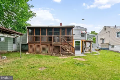 Exterior - 7302 Powhatan St, Lanham, MD 20706 photo 8 of 15
