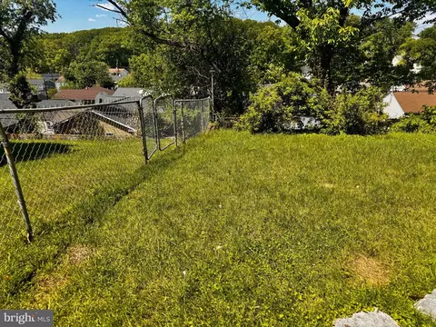 Exterior - 7302 Powhatan St, Lanham, MD 20706 photo 15 of 15