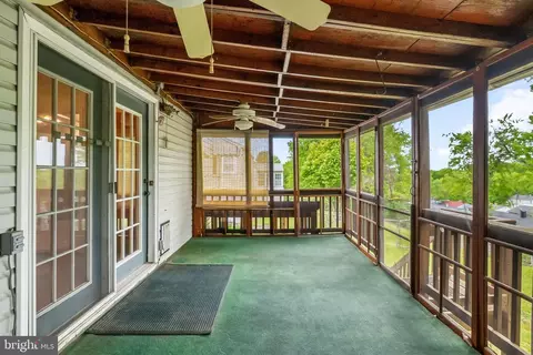 Exterior - 7302 Powhatan St, Lanham, MD 20706 photo 7 of 15