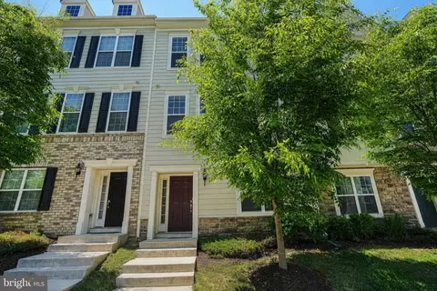 Exterior - 7206 Wood Trail Dr, Lanham, MD 20706 photo 4 of 4