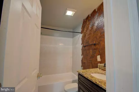 Bath - 6708 Boxwood, Suitland, MD 20746 photo 2 of 2