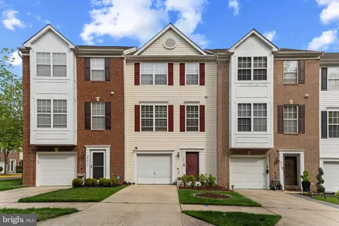 9617 Woodyard Cir, Marlboro, MD 20772