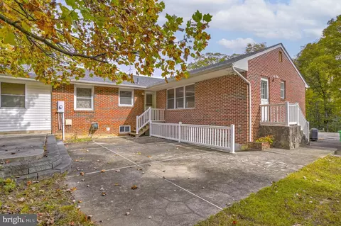Exterior - 1100 Bryan Point Rd, Accokeek, MD 20607 photo 3 of 12