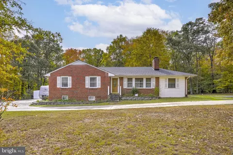 Exterior - 1100 Bryan Point Rd, Accokeek, MD 20607 photo 2 of 12