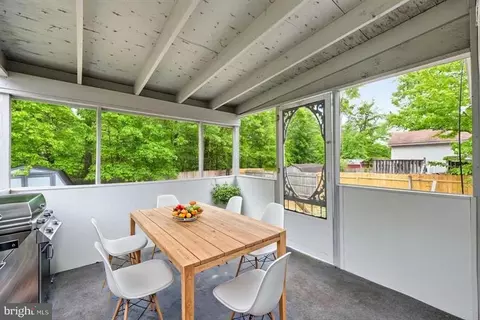 Exterior - 9705 Locust Ave, Lanham, MD 20706 photo 5 of 6