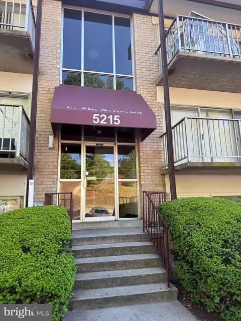 5215 Newton St #302, Bladensburg, MD 20710