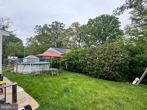 Exterior - 9104 8th St, Lanham, MD 20706 photo 5 of 8