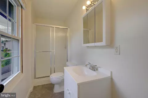 Bath - 11611 Whittier Rd, Bowie, MD 20721 photo 2 of 2