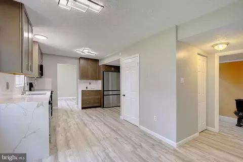 Entry Way - 11611 Whittier Rd, Bowie, MD 20721 photo 4 of 5
